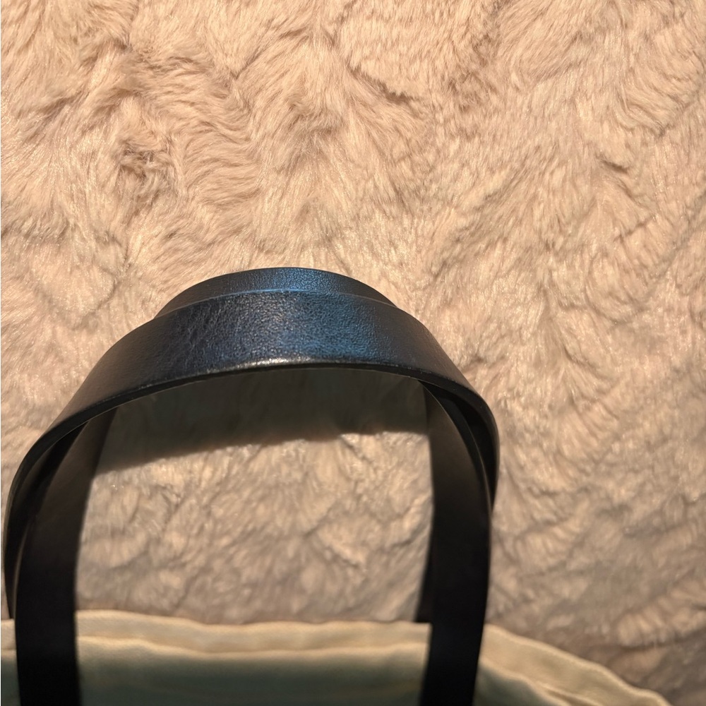Burberry Cream Canvas Tote with Black Logo Panel - Picture 3 of 7